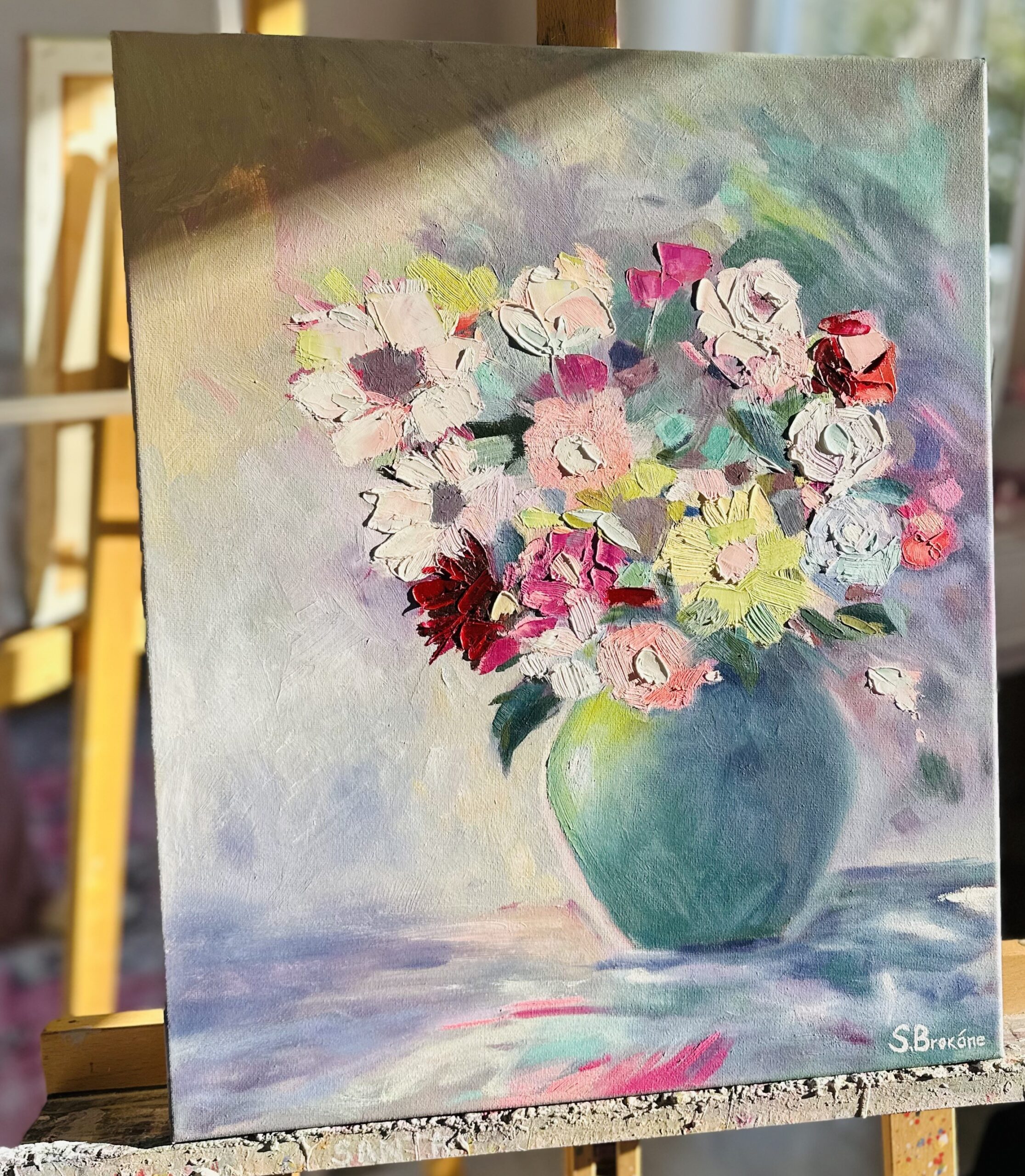 "Flowers in a green vase" - Image 2
